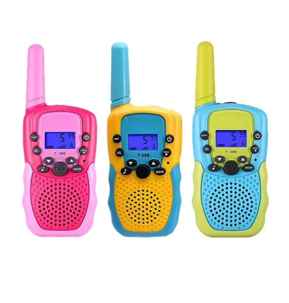 Hikeren T-338 Walkie Talkie Für Kinder 3-12 Jahren Mit LCD-Taschenlampe ( 3er Set) 3 Hikeren T-338 Walkie Talkie Für Kinder 3-12 Jahren Mit LCD-Taschenlampe ( 3er Set)
