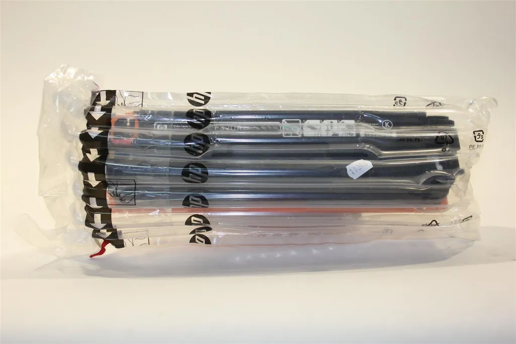 HP CE320A ( HP 128A ) Toner Black -Bulk 3 HP CE320A ( HP 128A ) Toner Black -Bulk