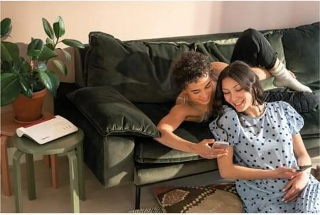 FRITZ!Box 7590 AX DSL-Modem WLAN-Router Max. 2400 Mbit/s & IP-Telefonanlage 5 FRITZ!Box 7590 AX DSL-Modem WLAN-Router Max. 2400 Mbit/s & IP-Telefonanlage – Bild 3